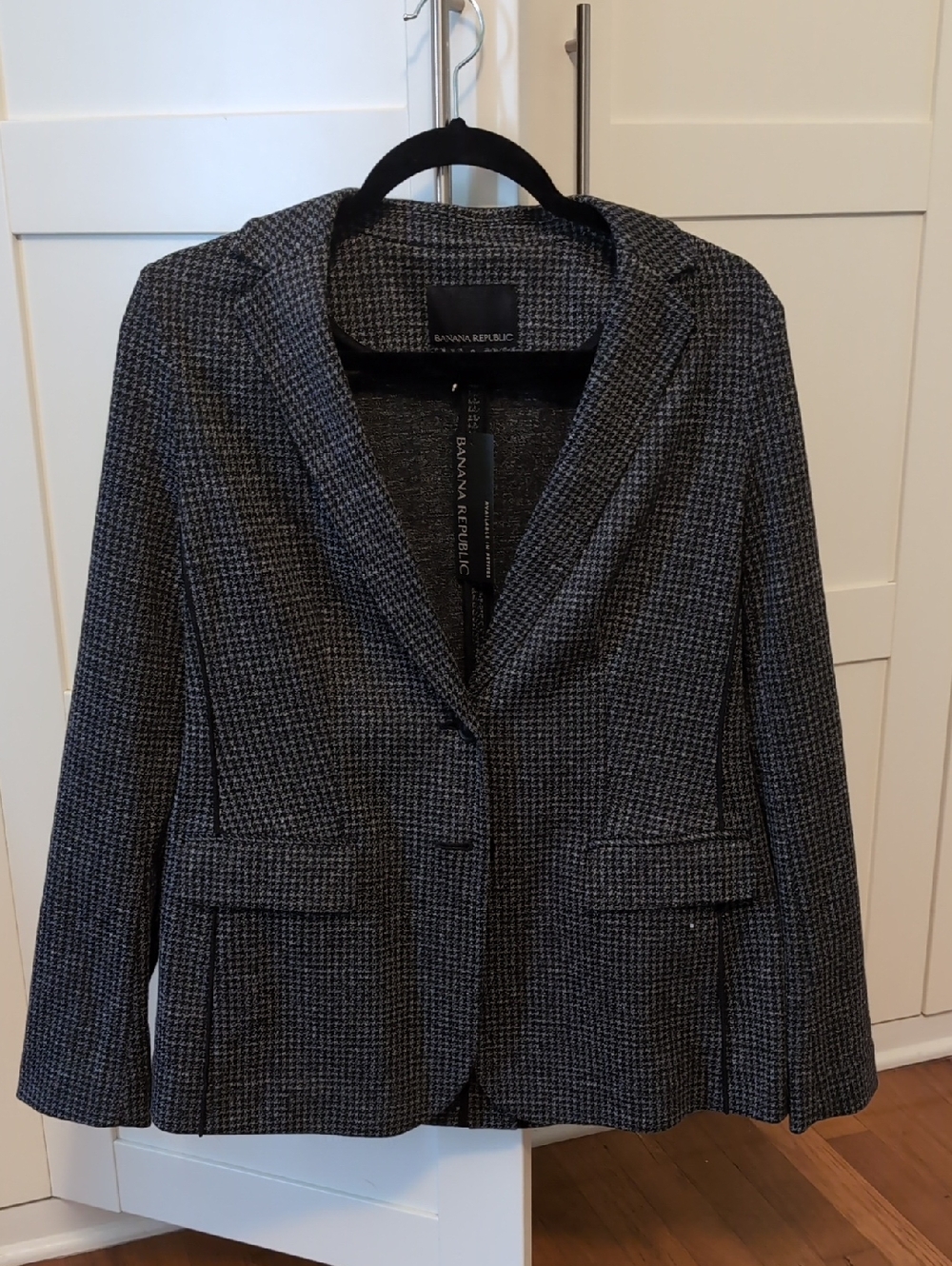 NWT Banana Republic Black & Gray Houndstooth Blazer